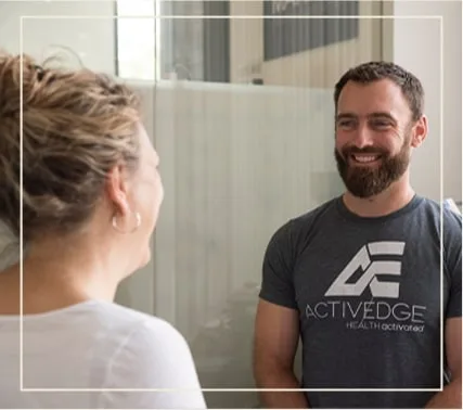 Home 23 a female patient talking to a nutritional consultant from Active Edge Columbus Ohio