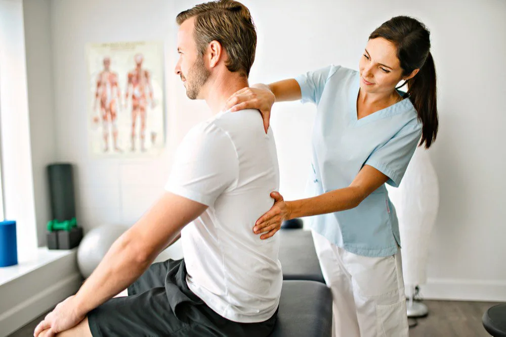 Postural Training to Relieve Back Pain When Sitting, Standing, and Walking 1 79d2bbcc50291a3d8b98de868a154cdd